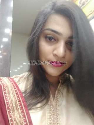 Transgender model Sammy in Mumbai