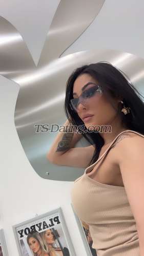 Transgender model Linda in Brussels