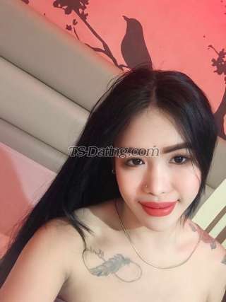 Transgender model Kat in Cebu