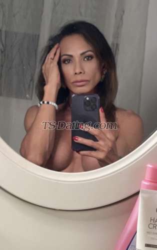 Transgender model kessia in Marbella