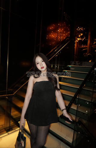 Transgender model Khanom in Shanghai