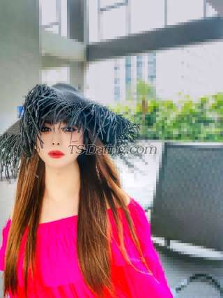 Transgender model China Piaozhien in Shenzhen