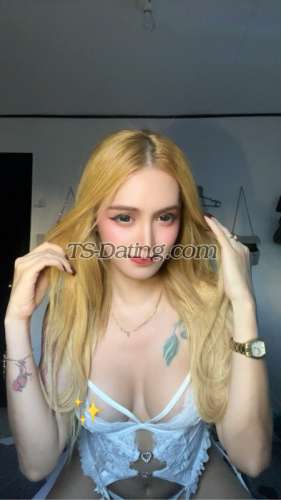 Transgender model Spicy mikann in Manila