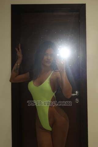Transgender model Cassandra in Dubai