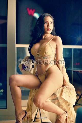 Transgender model TsSabrinahell in Dubai