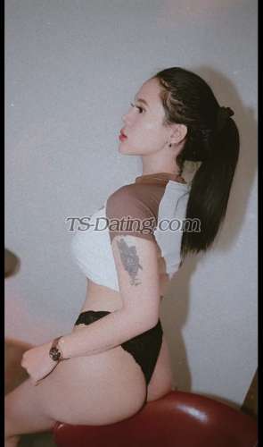 Transgender model ViViE TANLLEA in Johor Bahru