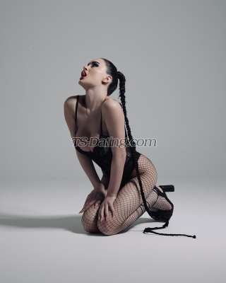 Transgender model charlotte in Naples
