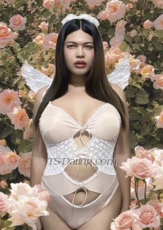 Transgender model Gizelle tasha in Chennai