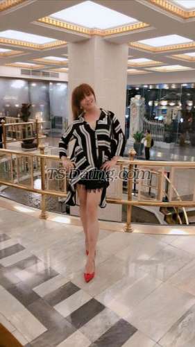Transgender model Yani in Shenzhen