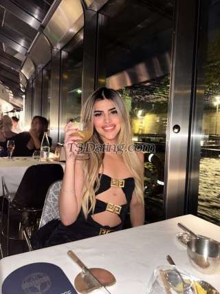 Transgender model laysa oliva in Amsterdam