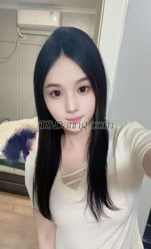 Transgender model lixinyao in Shenzhen