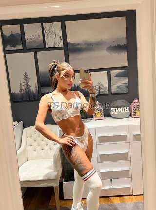 Transgender model Melissa in Berlin