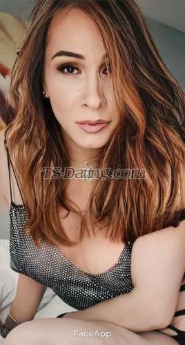 Transgender model transgabrielle in Bucharest