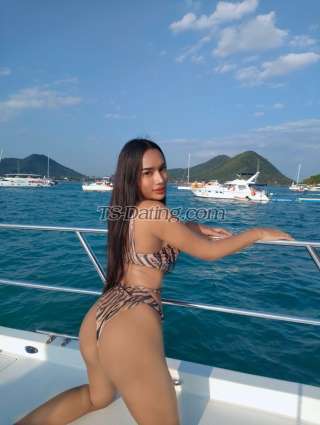 Transgender model Thitichaya  in Pattaya